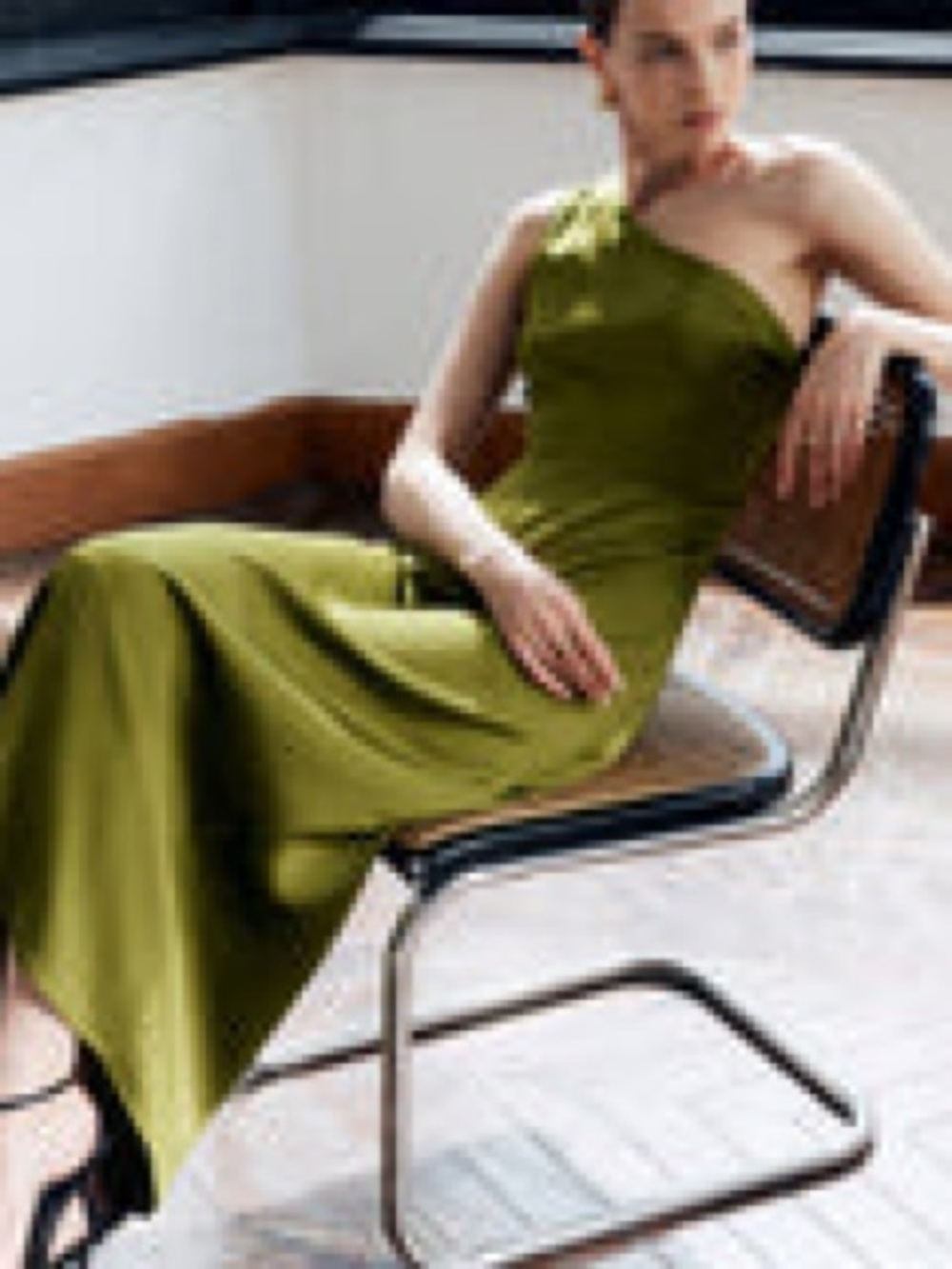 COMMENSE Olive/Deep Green One-Shoulder Satin Back Knot Dress